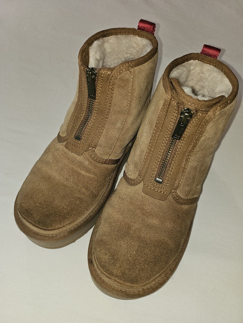 UGG Neume Platform Chestnut Suede Shearling-Lined Ankle Boot Front Zipper